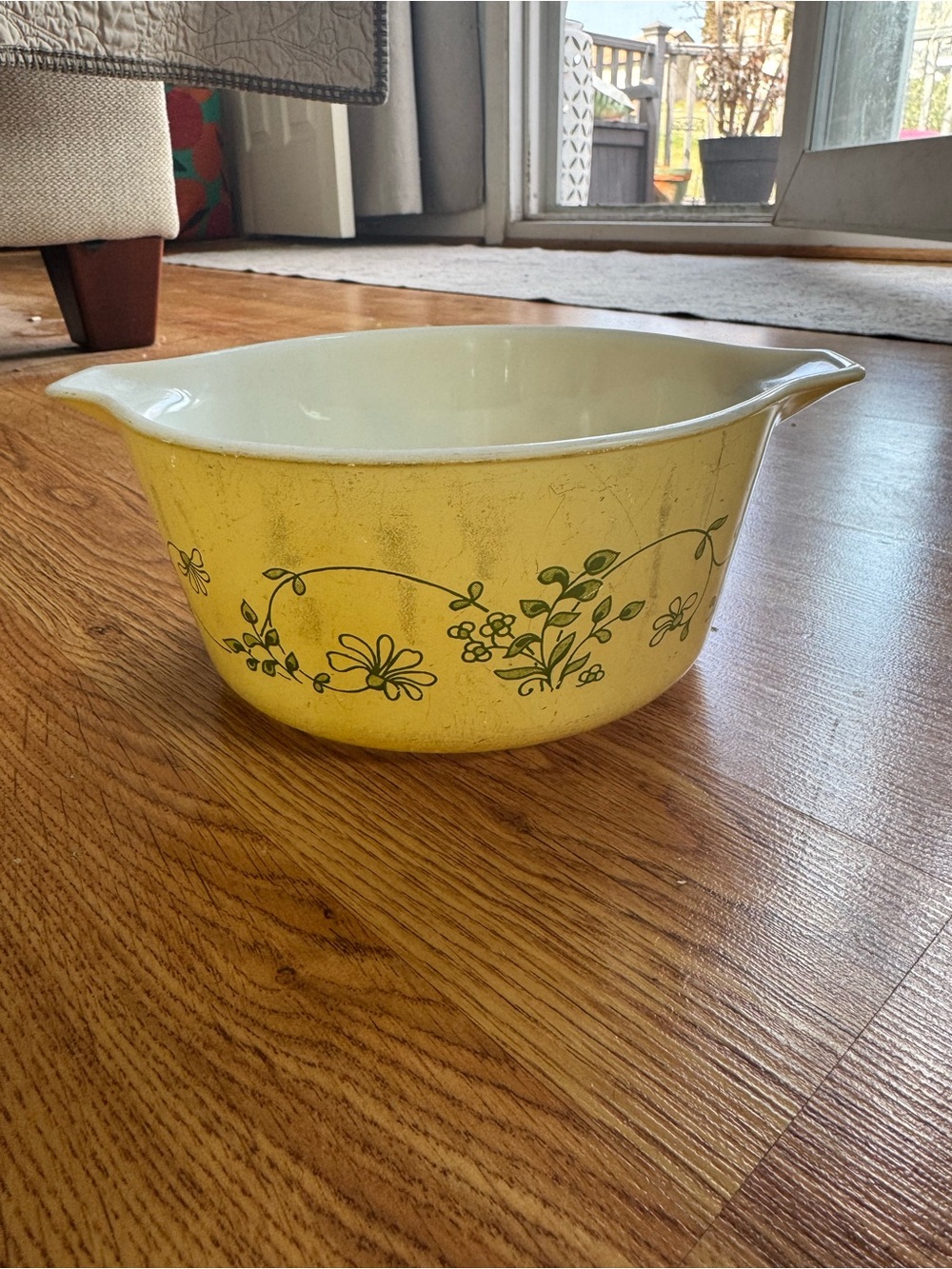 Pyrex Shenandoah casserole dish 2.5 qt